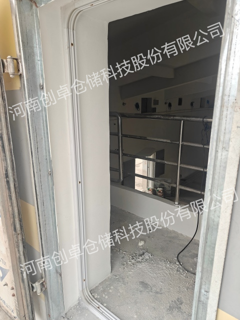 8*13密封槽及门角安装