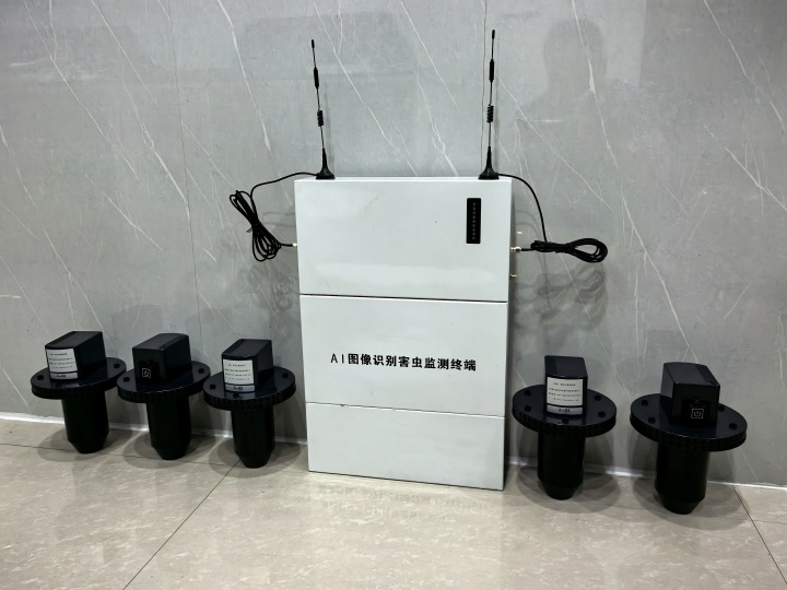 害虫远程监测终端5(1)480.jpg